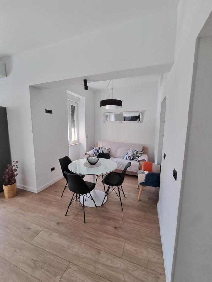 Stivi Luxury Apartments Pula Eksteriør billede